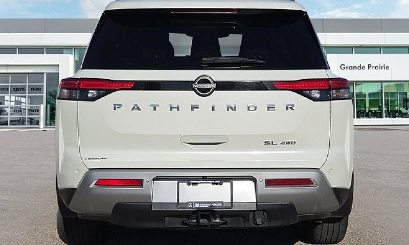 2023 Nissan Pathfind...
