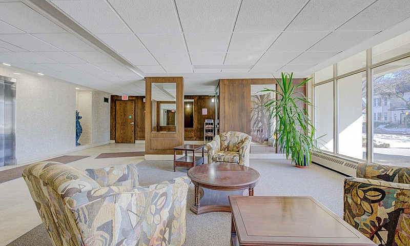 Frederick Apartments...