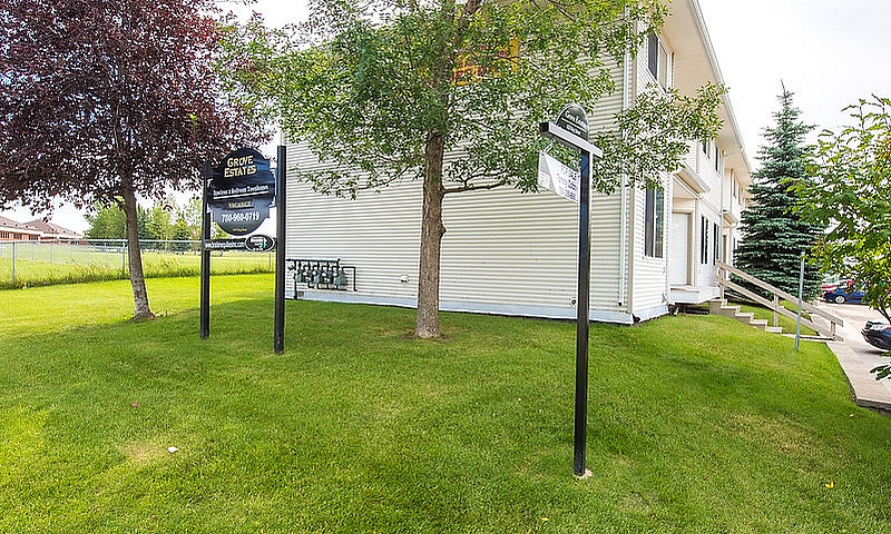 Grove Estates - Town...
