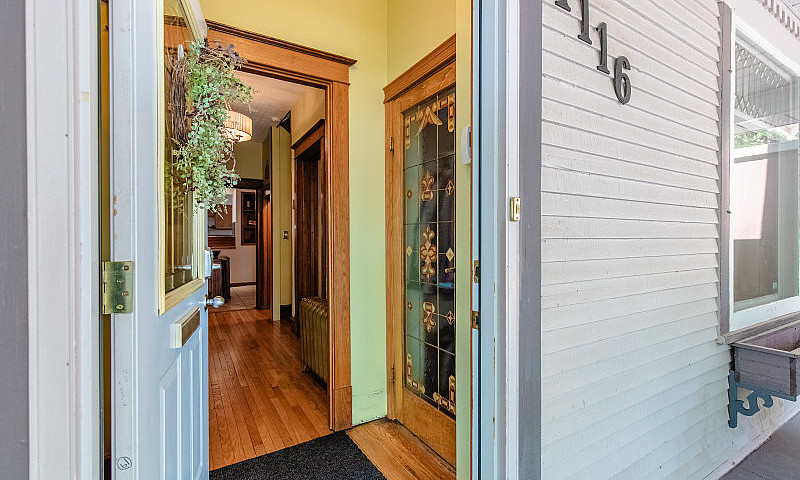 1116 Clifton Ave...