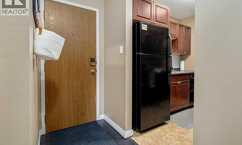 108, 3910 23 Avenue ...