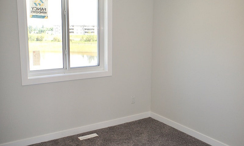 Redwater 3 Bed 2.5 B...