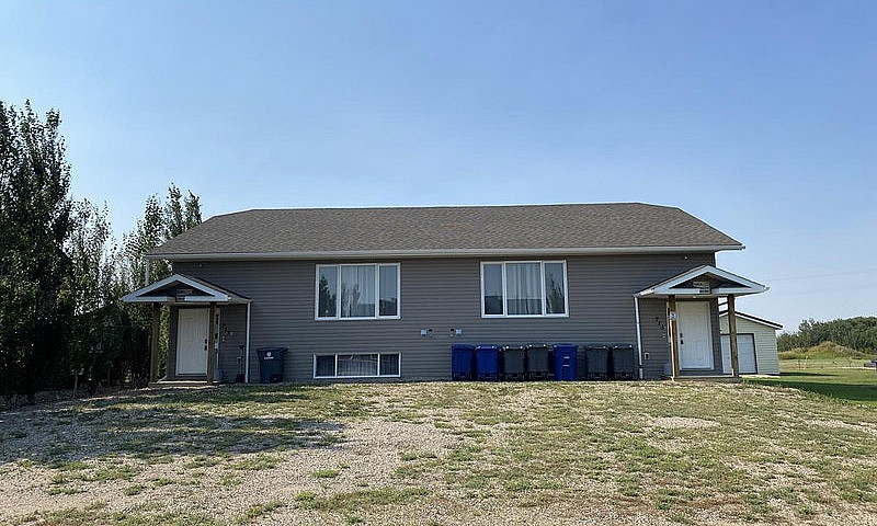 Real Estate Auction:...