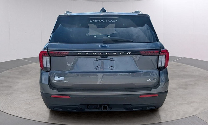 2025 Ford Explorer A...