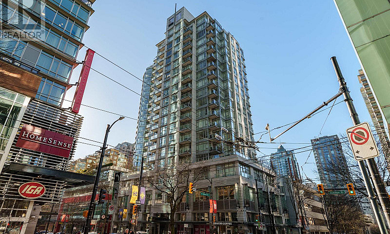 707 480 Robson Stree...