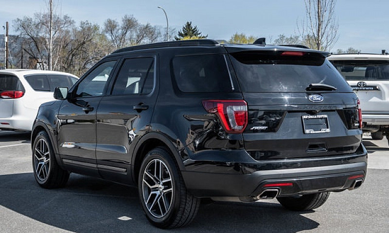 2016 Ford Explorer S...