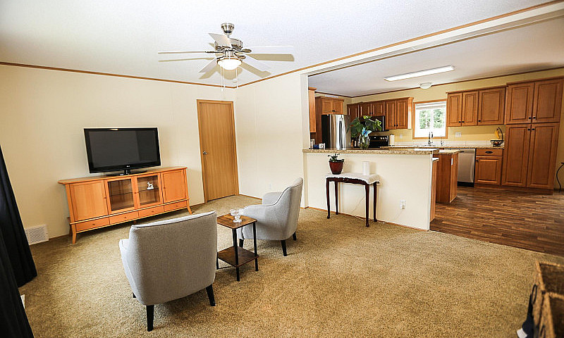 440 Siska Drive (Bar...
