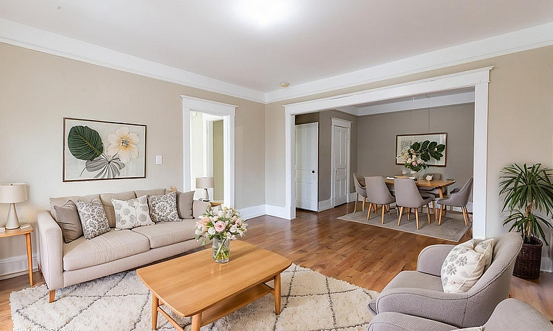 Inglewood Apartment ...