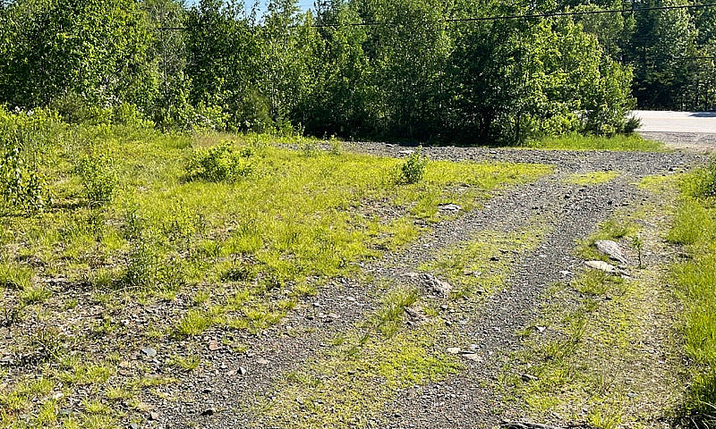 2.25 Acres With Driv...
