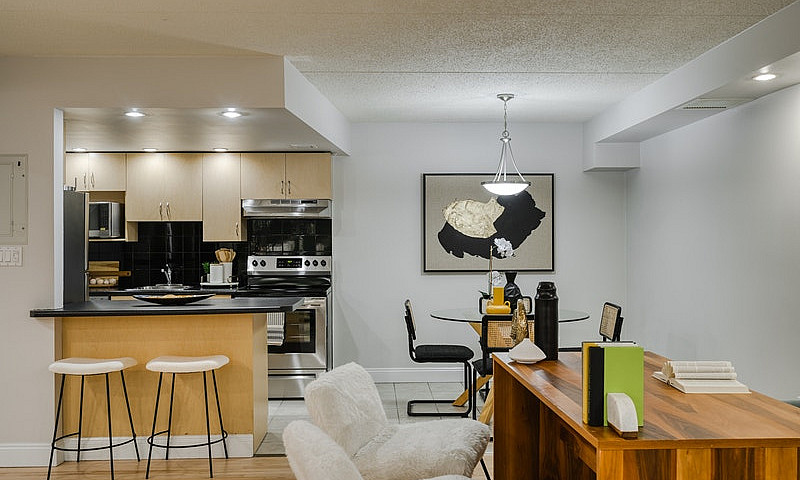 Furnished 2 Bedroom,...