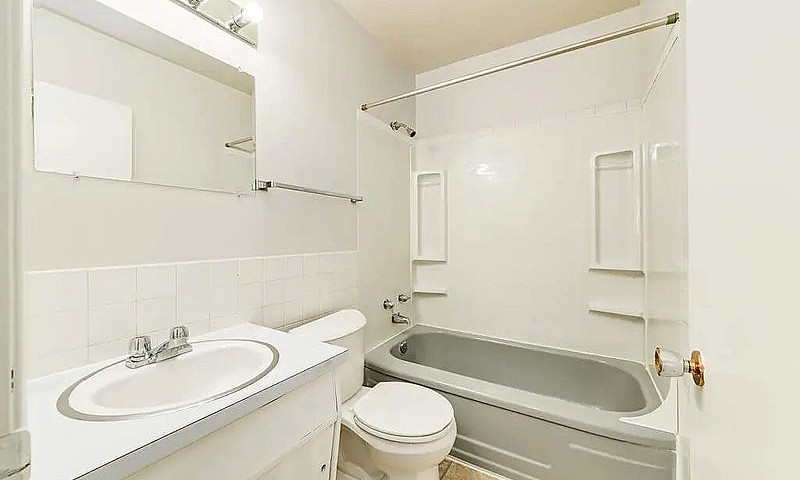 Spacious And Pet-Fri...