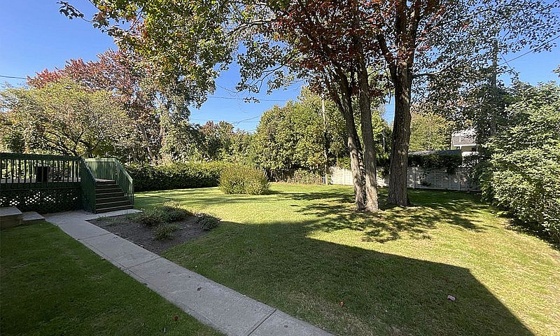 $574,900 - Bungalow ...