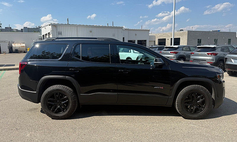 2023 Gmc Acadia At4...