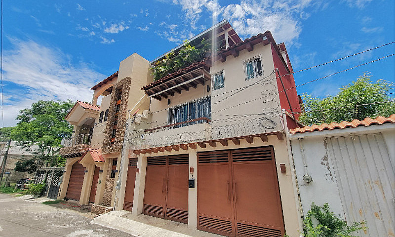House For Sale In Ix...