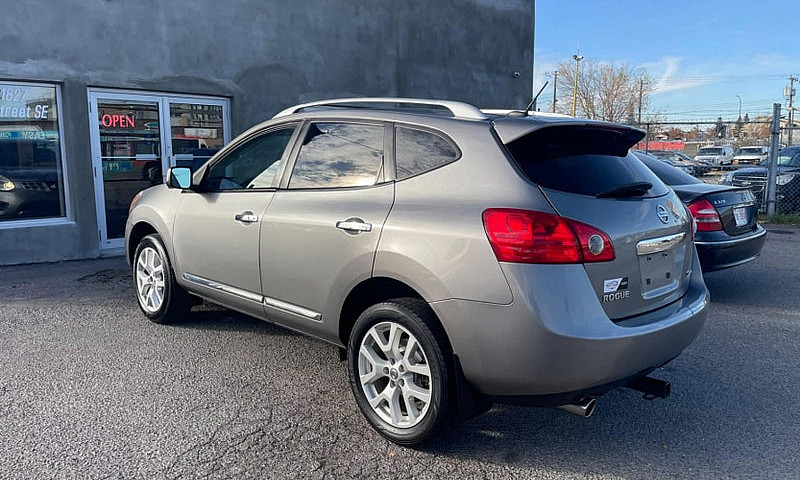 2013 Nissan Rogue Aw...