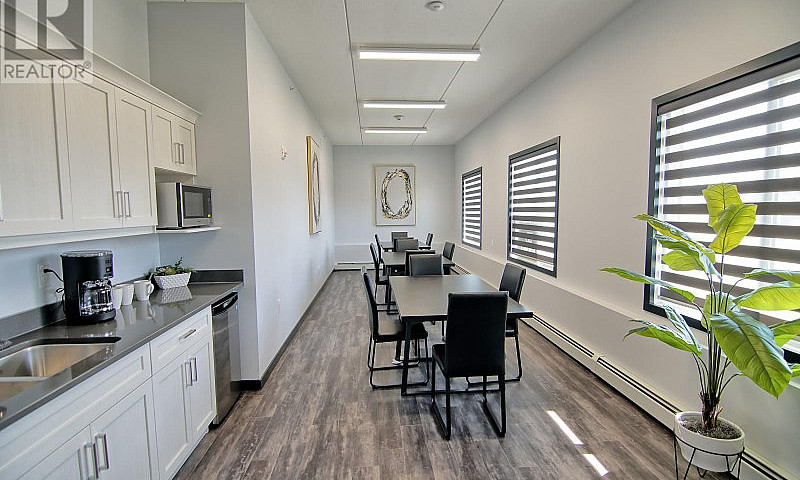 202 925 Centennial B...