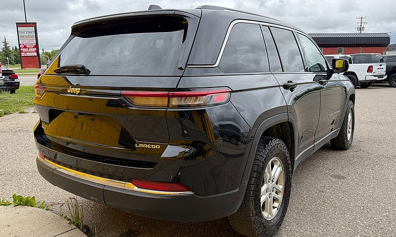2022 Jeep Grand Cher...