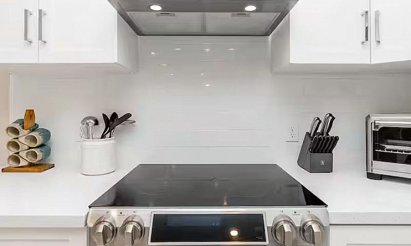 4-Bedroom, 2.5-Bathr...