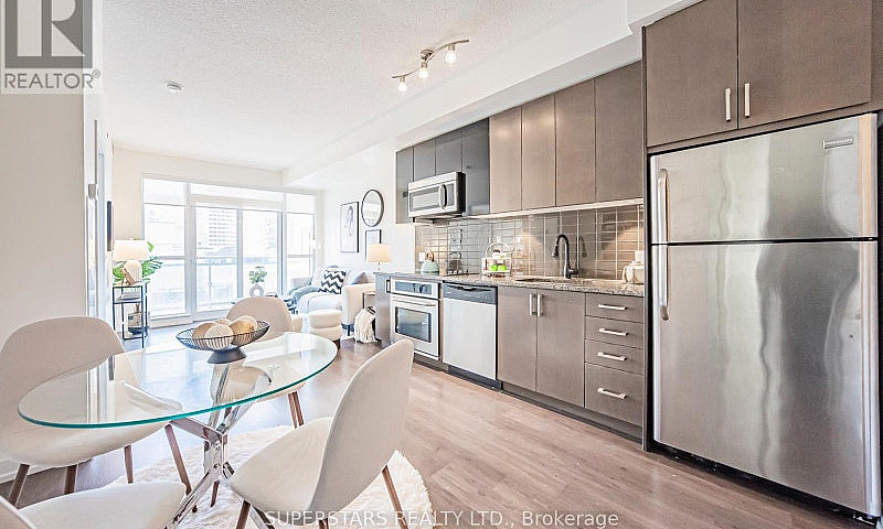 801 - 89 Dunfield Av...