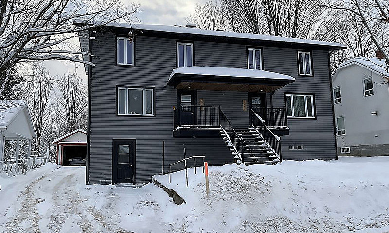 298 000$ - Duplex À ...