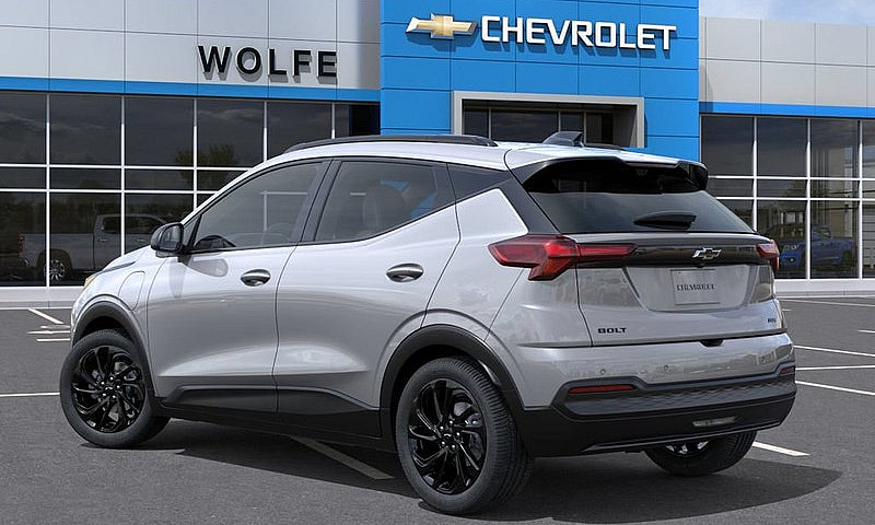 2027 Chevrolet Bolt ...