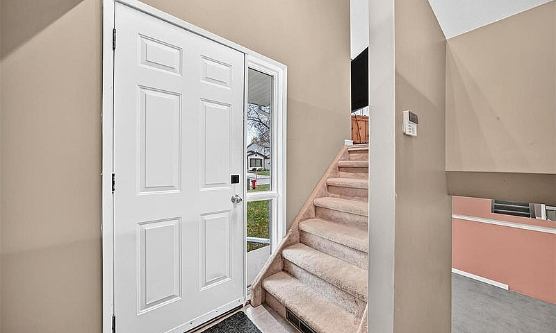188 Goldthorpe Cresc...