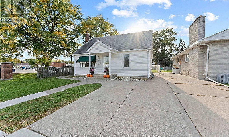 461 Lauzon Road Wind...