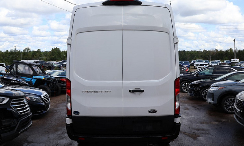 2023 Ford Transit 25...