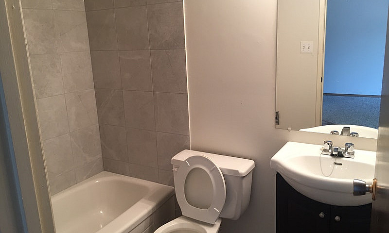 Suites For Rent In N...