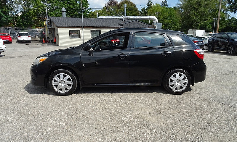 2013 Toyota Matrix B...