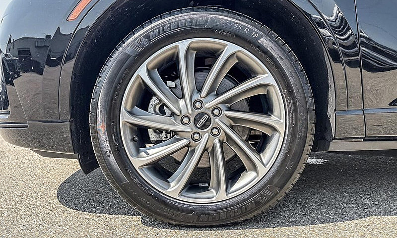 2025 Lincoln Corsair...