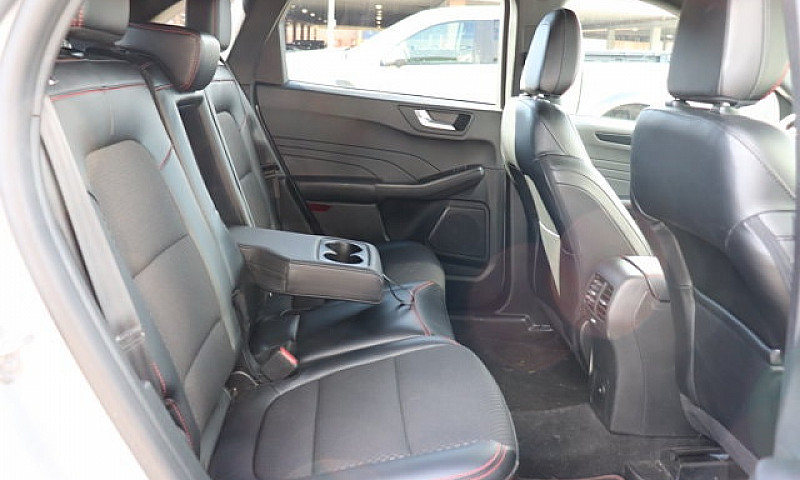 2023 Ford Escape St-...