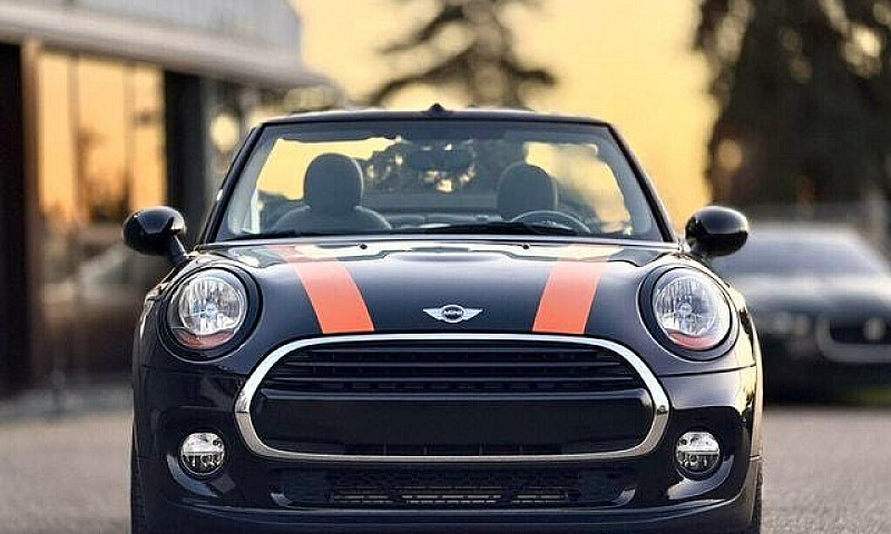 2018 Mini Convertibl...