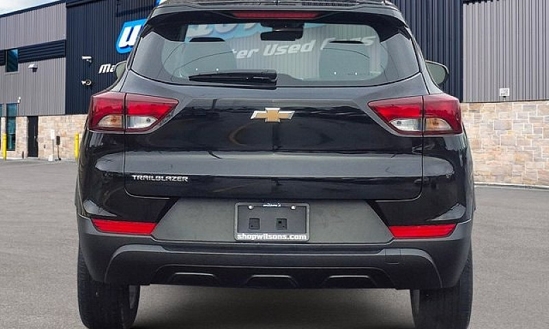 2023 Chevrolet Trail...