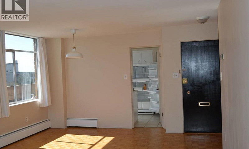 802 5450 Vine Street...