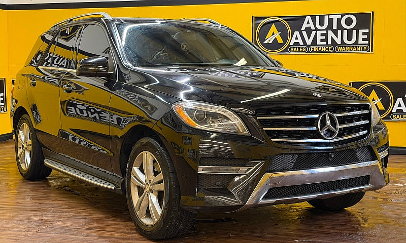 2014 Mercedes-Benz M...