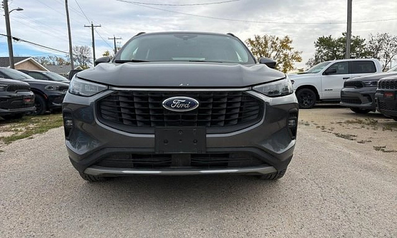 2025 Ford Escape Pla...