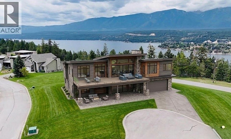 640 Upper Lakeview R...