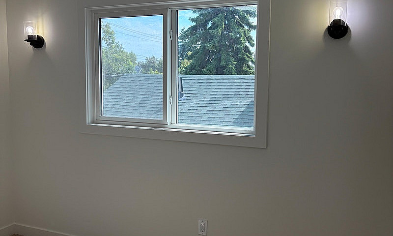 3Bed Townhouse + 1Be...