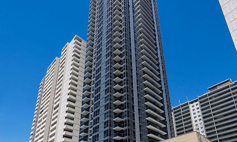 561 Sherbourne - 3 B...