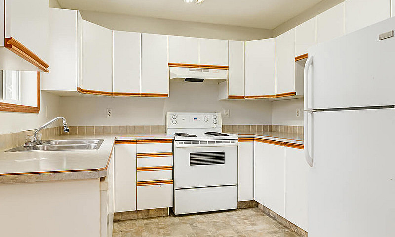 Modern Townhomes Wit...