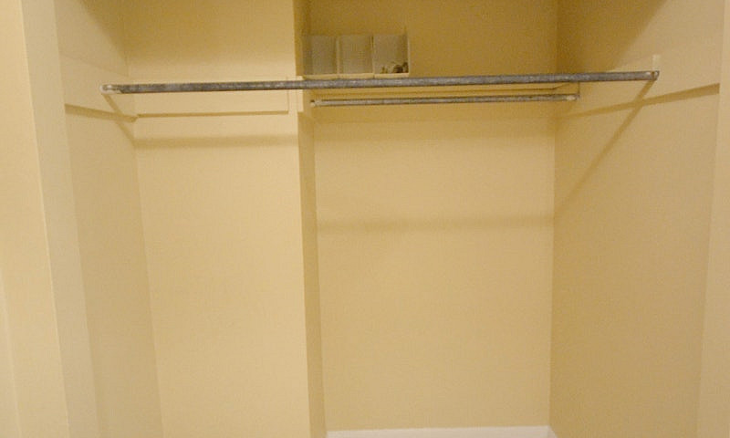 1 Bedroom - Start Th...
