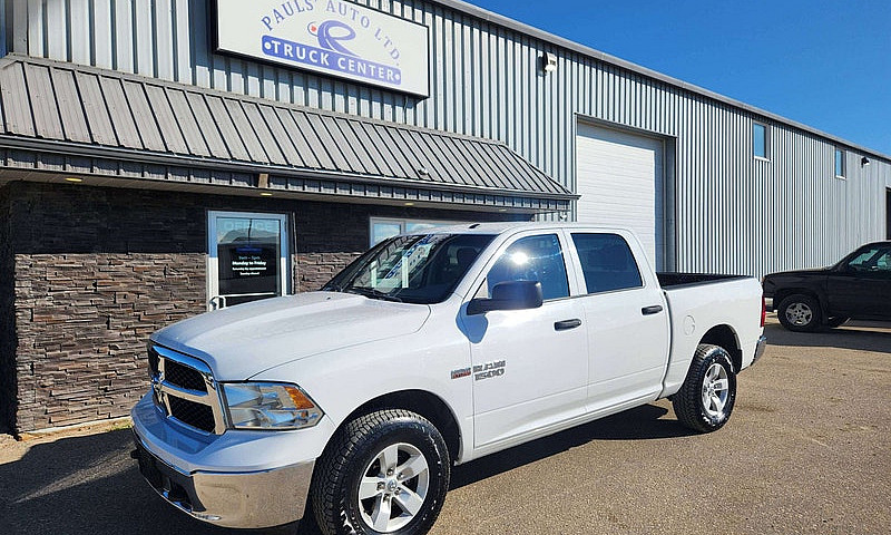 2017 Ram 1500 Crew C...