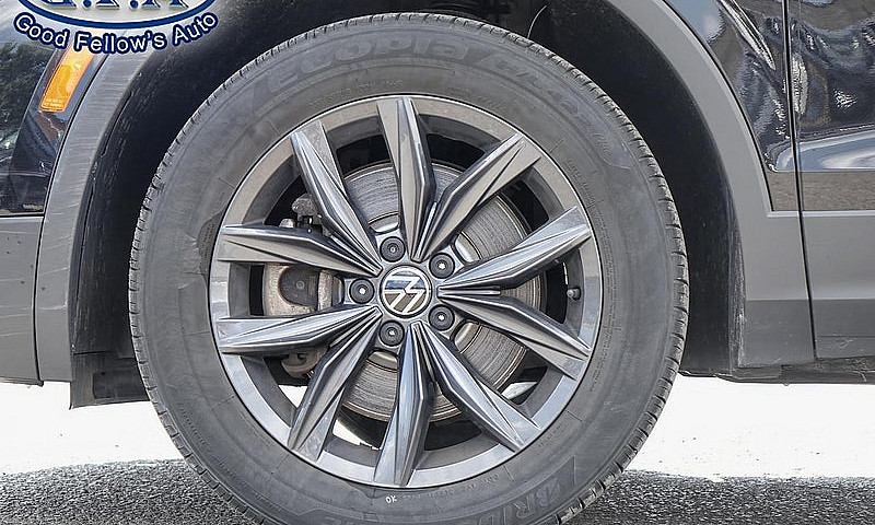 2022 Volkswagen Tigu...