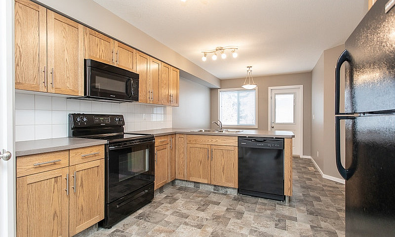 3 Bedroom Townhouse ...