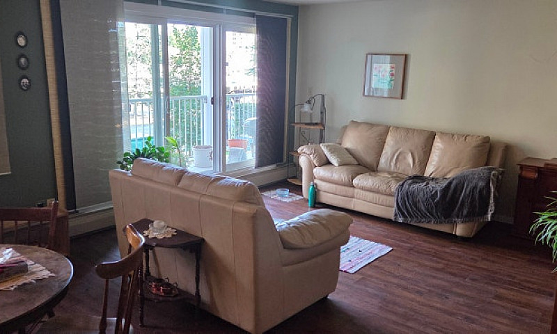 ✨ Spacious 2 Bedroom...
