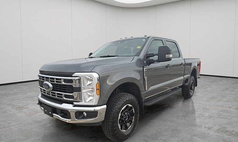 2025 Ford Super Duty...
