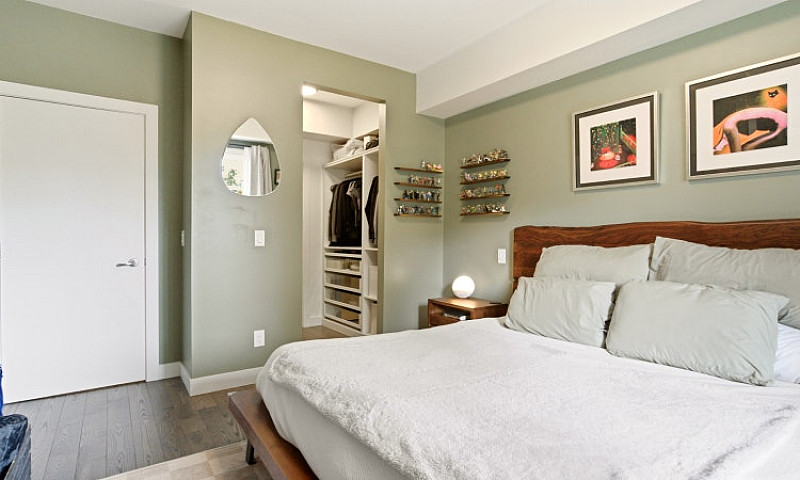 Lower Mission Condo...