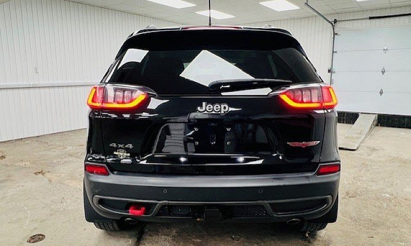 Trailhawk V6 4X4 1 P...