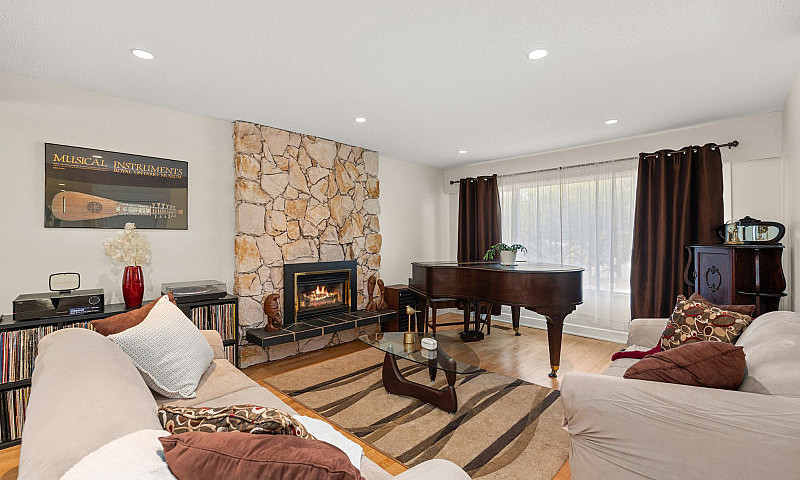 North Delta Home For...